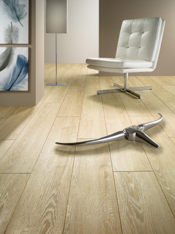 Laminate Alsapan - Canaries Oak(621) 12mm AC6