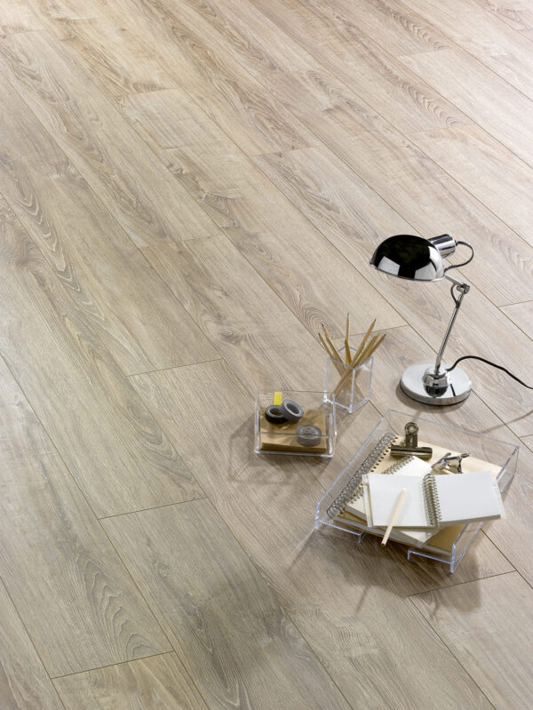 Laminate Alsapan - Majorca(628) 12mm AC6
